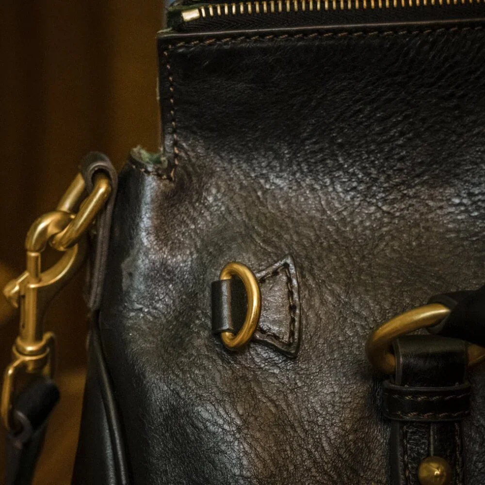 Dooney & Bourke Black Pebbled Leather Florentine Satchel a CLASSIC handbag - Picture 5 of 12